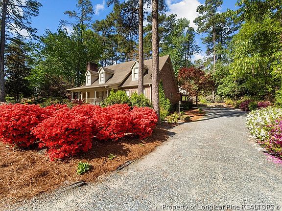 3rd image of 804 Fairfield Rd
