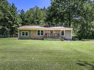 634 Firetower Rd, Elizabeth City, NC 27909