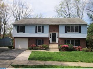 5 Tippet Ct, Reading, PA 19607