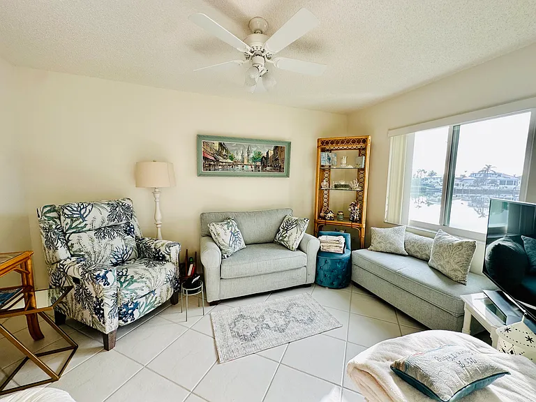 10682 Gulf Shore Dr #C106 — Photo 4