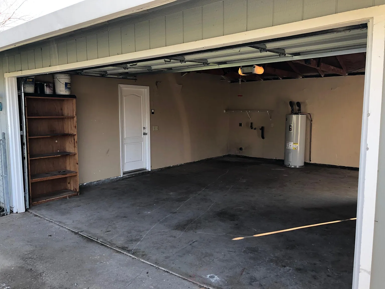 3 bed, 1086 sqft, $2,200 — Photo 4