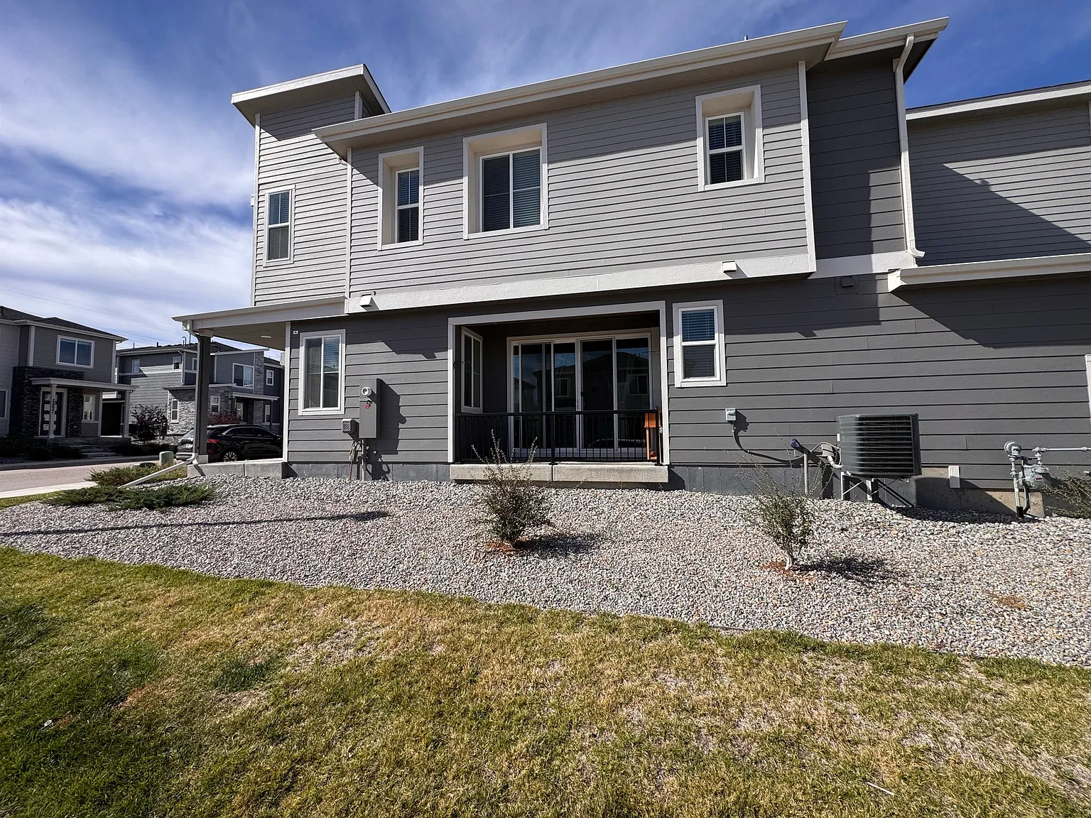 3 bed, 1475 sqft, $2,650 — Photo 3