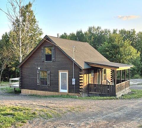 2nd image of 2048 County Road