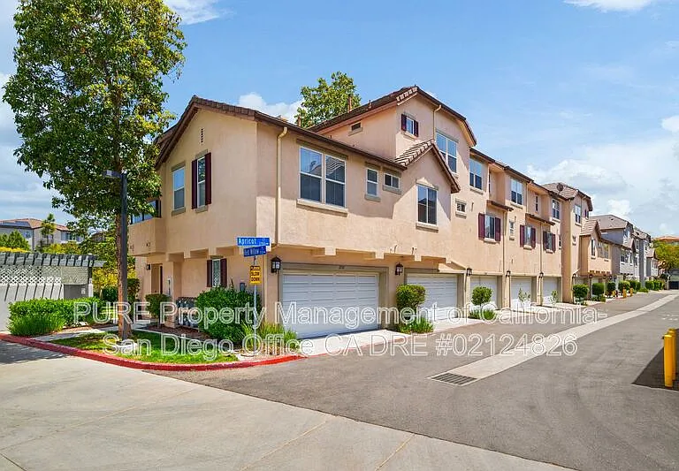 2703 Apricot Ct — Photo 24