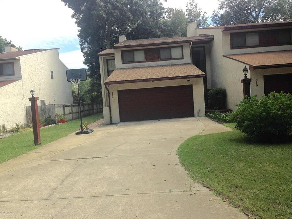 Front View with long driveway