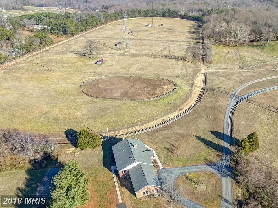 Aerial shows the track!