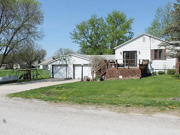 4th image of 429 4th St