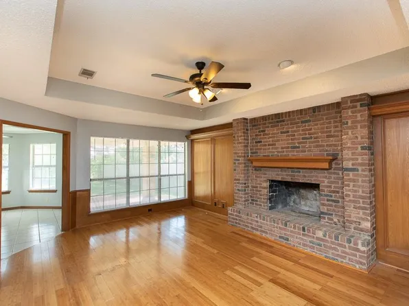 601 Cedar Ridge Dr, Pflugerville, TX 78660