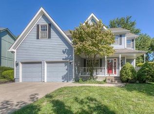 8914 W 128th St, Overland Park, KS 66213