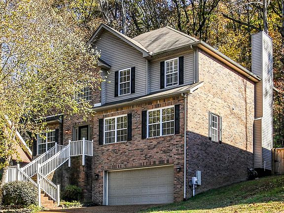 3rd image of 7112 Still Spring Hollow Dr