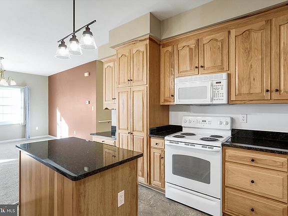 4th image of 14220 Shelby Cir