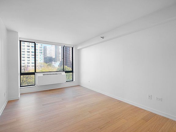 3rd image of 75 W End Ave APT P2h