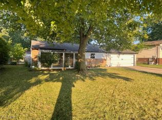 5741 Jaycox Rd, North Ridgeville, OH 44039