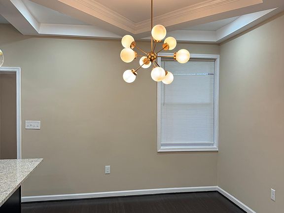 3rd image of 3904 Greenspring Ave