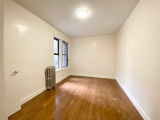 Rented by Bruma Realty LLC | media 8