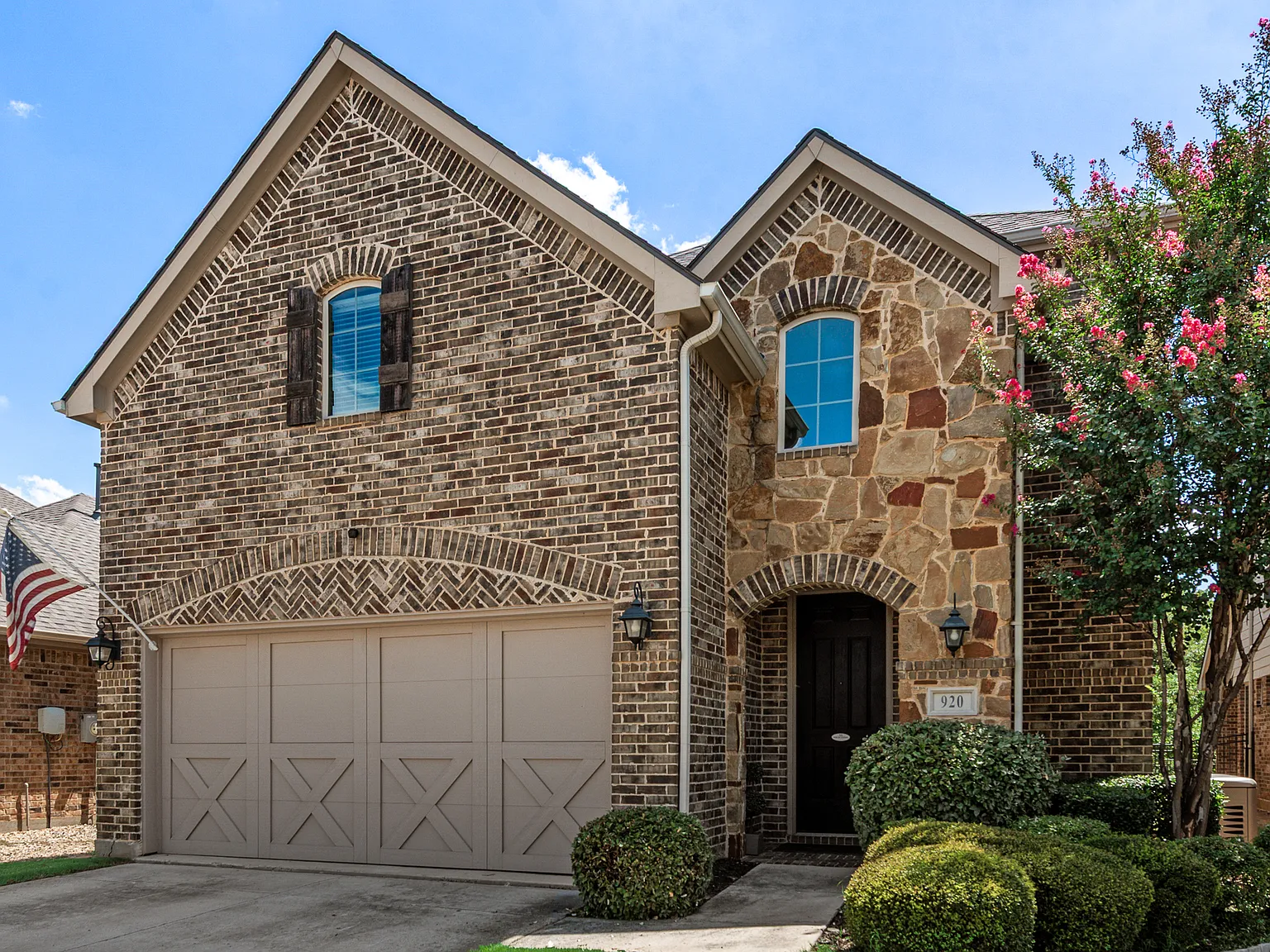 4 bed, 3174 sqft, $3,600 — Photo 3