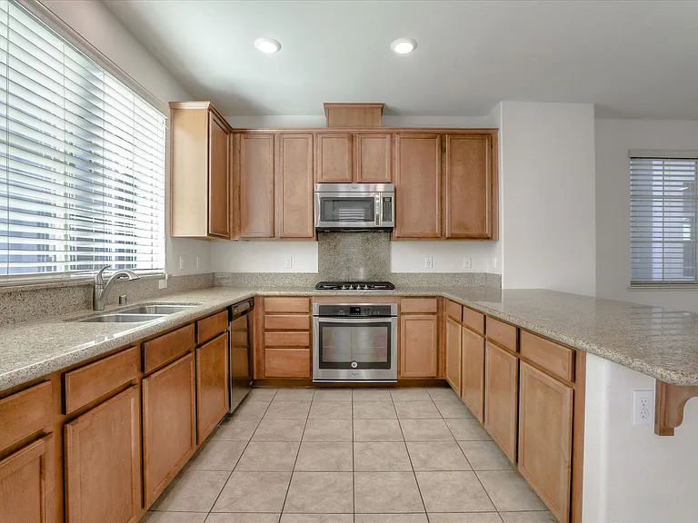 3072 Lina Loop — Photo 17