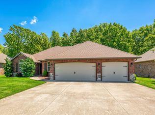 5628 S Winsor Drive, Battlefield, MO 65619