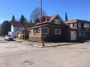 801 Portland St, Calumet, MI 49913