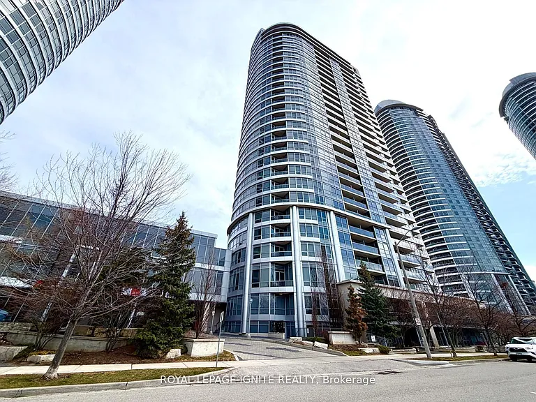151 Village Green Sq #2001 — Photo 2