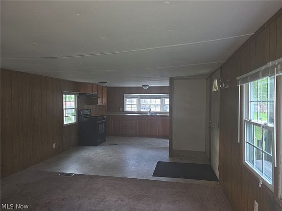 2nd image of 3941 State Highway 60