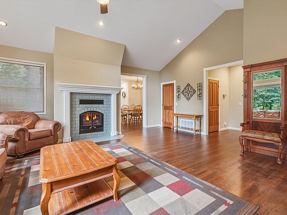 5th image of 10687 Mougle Ln