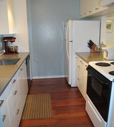 5th image of 522 Brosnan Ct