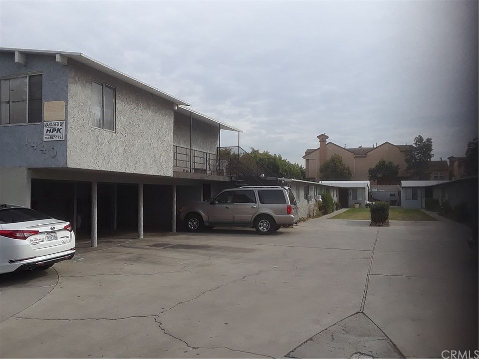 1st image of 1440 W 224th St