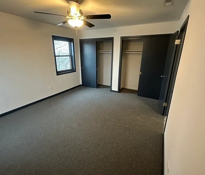 4460 S Archer Ave #2A — Photo 2