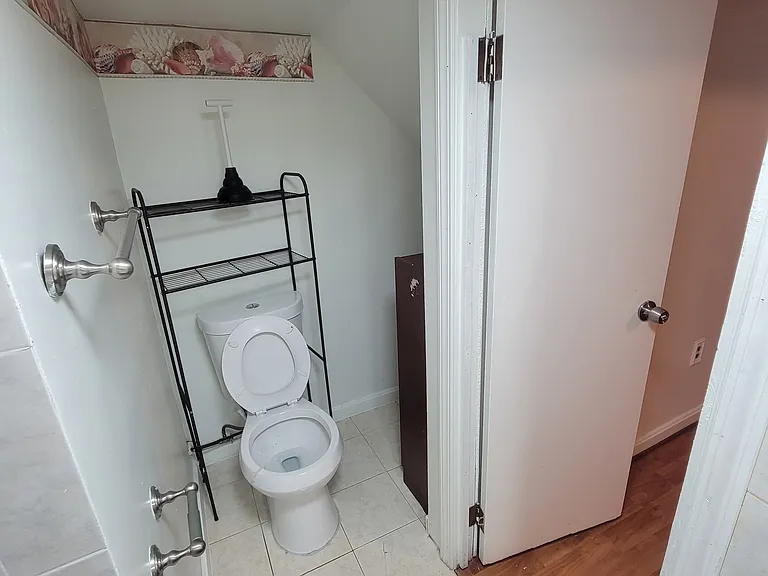 1120 Quebec St — Photo 3