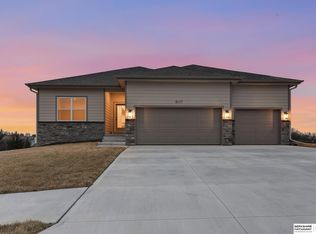 5117 S 198th Ave, Omaha, NE 68135