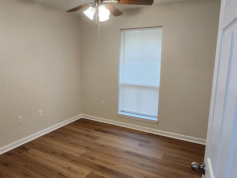 14623 Ocallaghan Ln — Photo 12