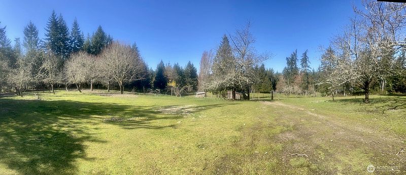 4th image of 6529 Key Peninsula Hwy NW