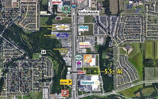 2nd image of 405 Hana Ln