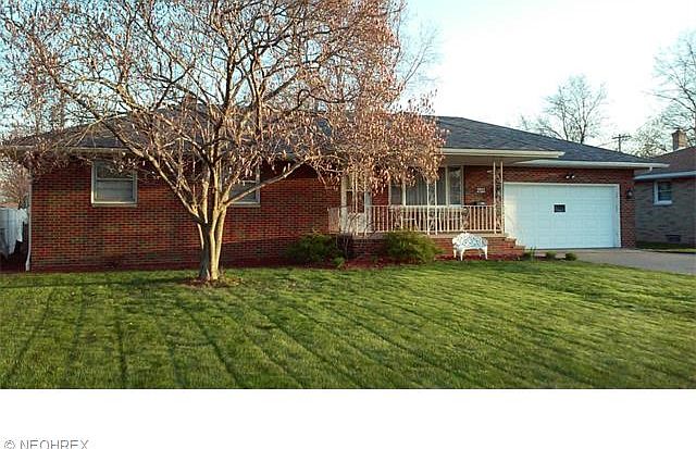 1st image of 1911 W 40th St