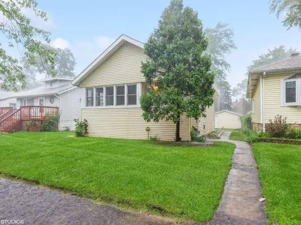 265 Fernwood St, Hammond, IN 46324