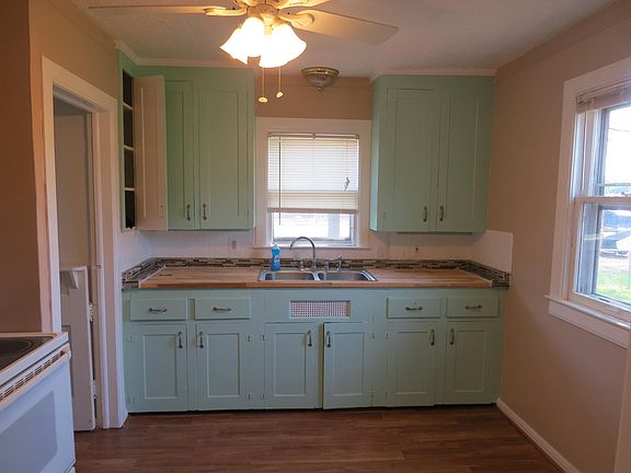 4th image of 17429 Oconnor Ave