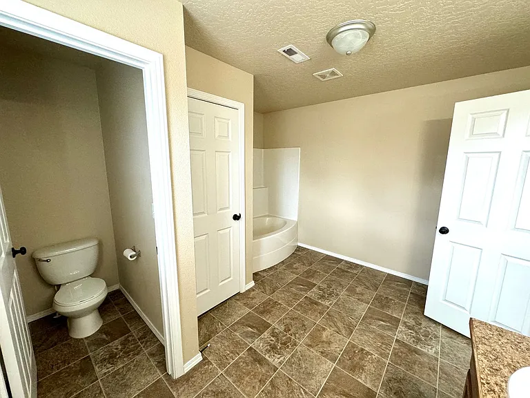 28 N Zion Park Dr — Photo 17