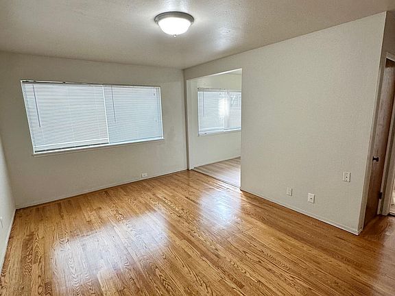 2nd image of 2609 Judah St #13