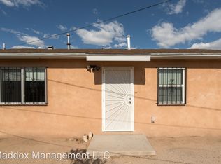 2112 1/2 Coal Ave SE, Albuquerque, NM 87106