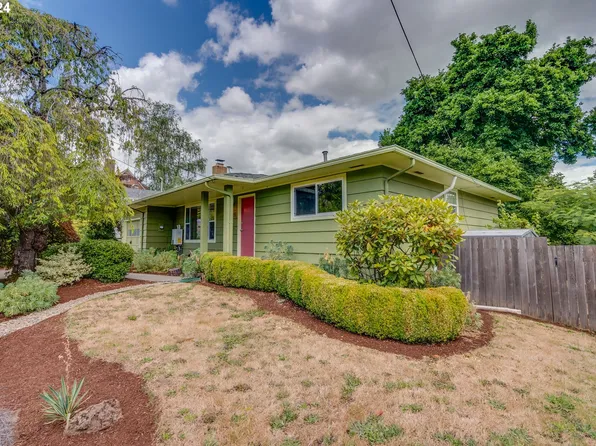 1736 SE 76th Ave, Portland, OR 97215