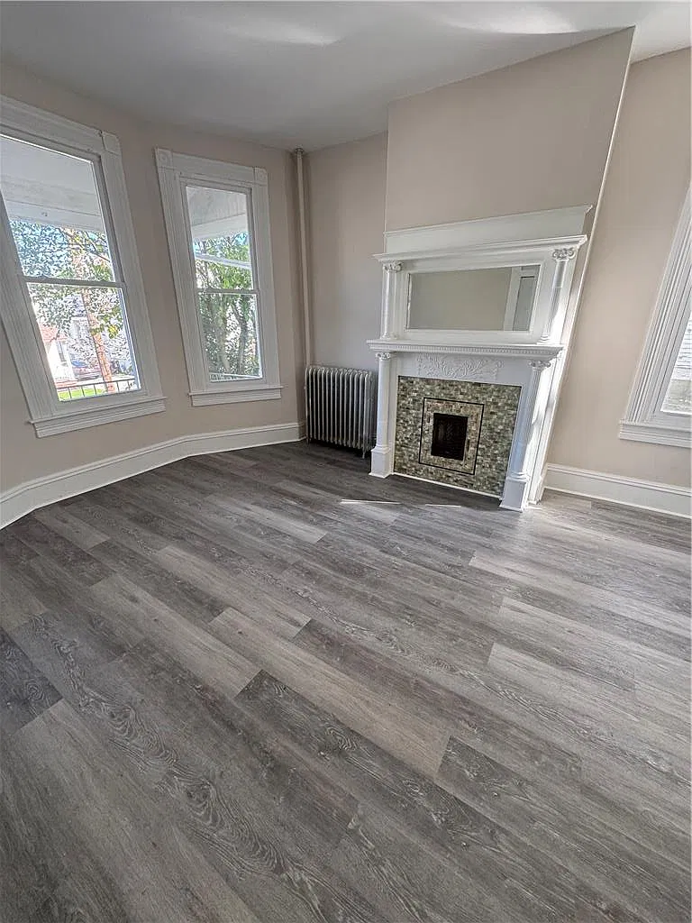3 bed, 7386 sqft, $1,200 — Photo 3