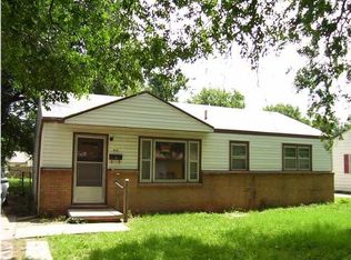 416 S German Ave, Haysville, KS 67060
