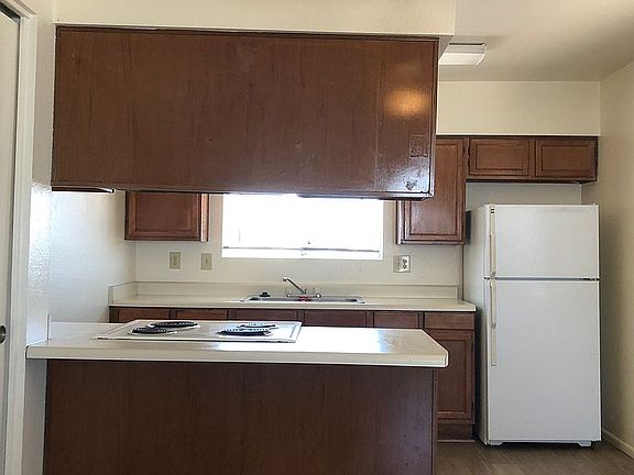 4th image of 9952 E Birchwood Ave