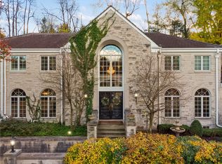 238 Lynn Haven Dr, Pittsburgh, PA 15228