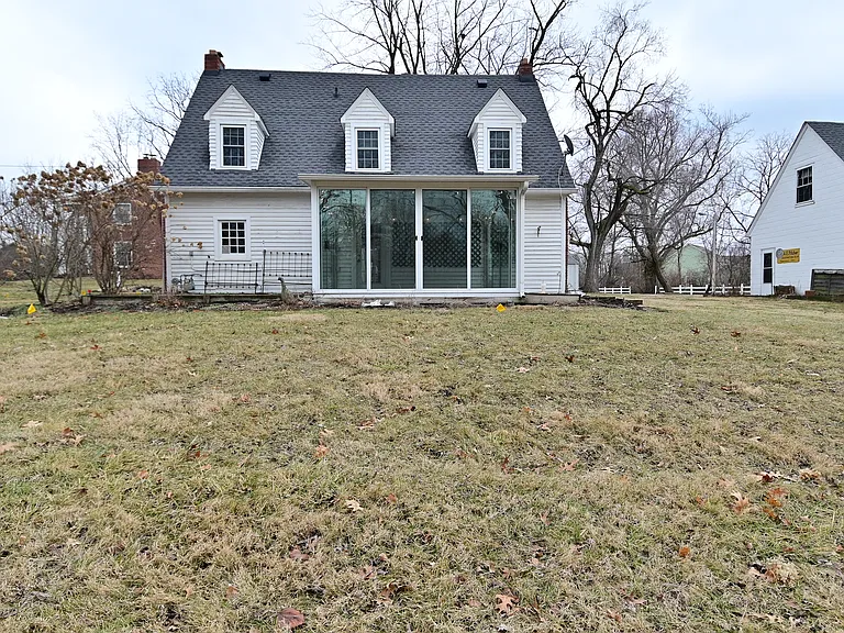 3775 E Thompson Rd — Photo 50