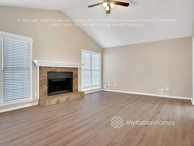 2717 Horseshoe Creek Dr SW — Photo 3