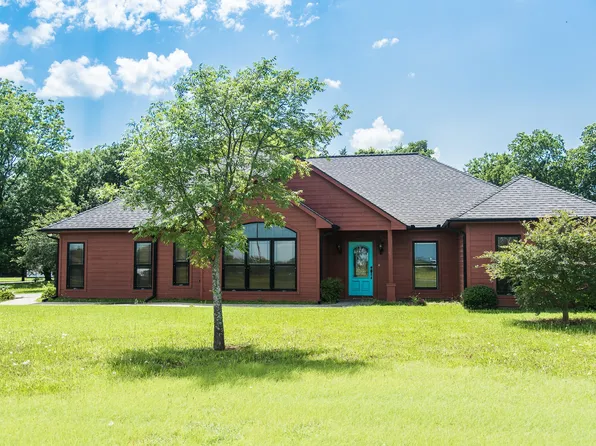 701 N Sulphur St, Dodd City, TX 75438