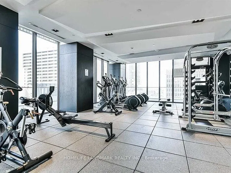 8 Eglinton Ave E #2405 — Photo 10