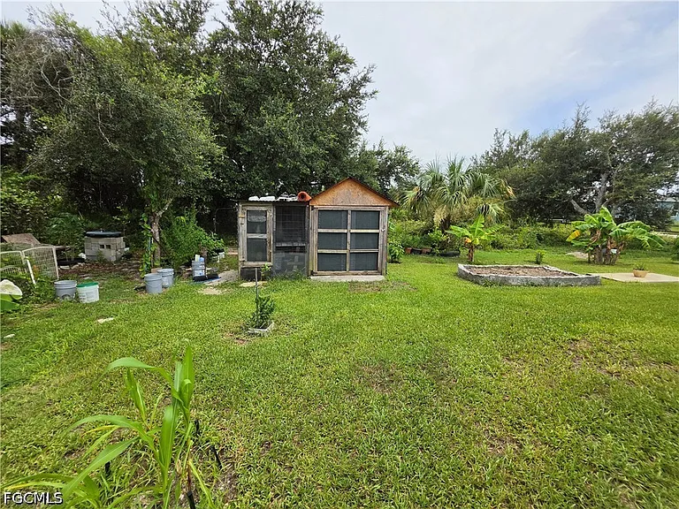 6004 Pecan Cir — Photo 22